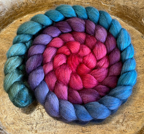 18.4 M Hogget  Haunui NZ Halfbred/Mulberry Silk  Hand Dyed  5.08 ounces -  Live Love Life  Combed Top